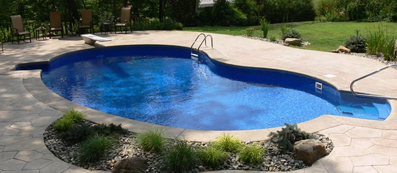 Pontiac Pool Tile Replacement & Resurfacing